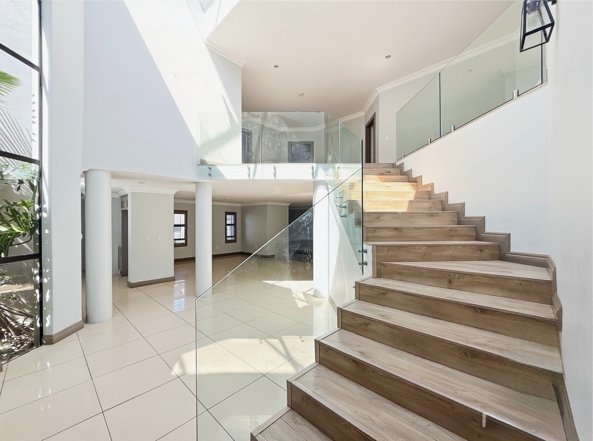 Refined Modern Living with Elegant Entertaining Spaces