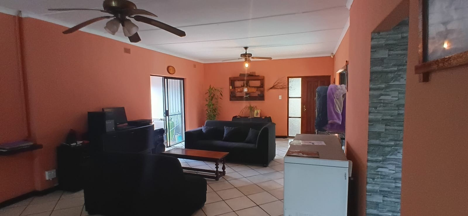 House For Sale with two-bedroom flatlet in Kwambonambi, KwaZulu Natal