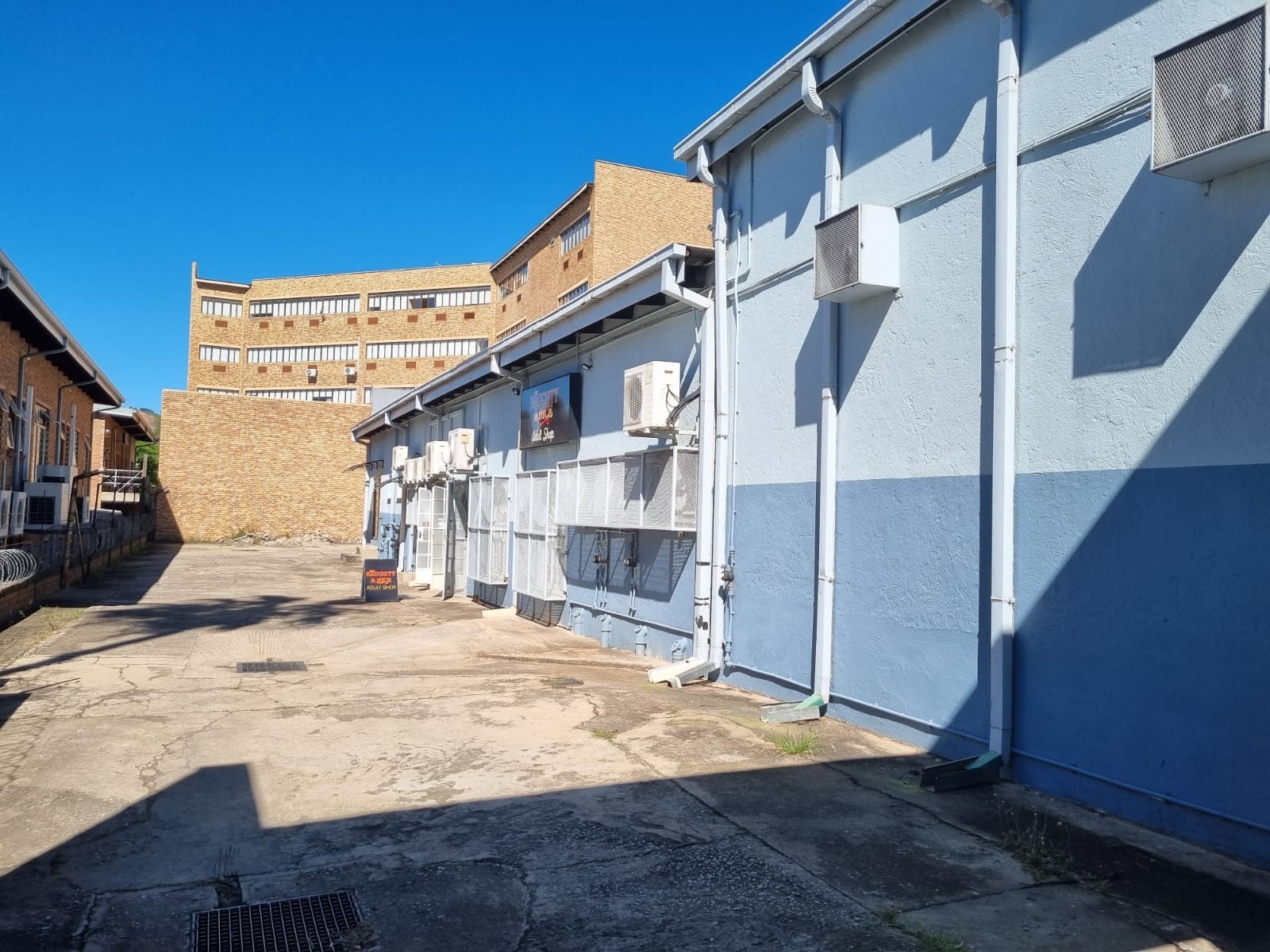 Exceptional Multi-Tenant Building on very busy road in the Nelspruit's city centre