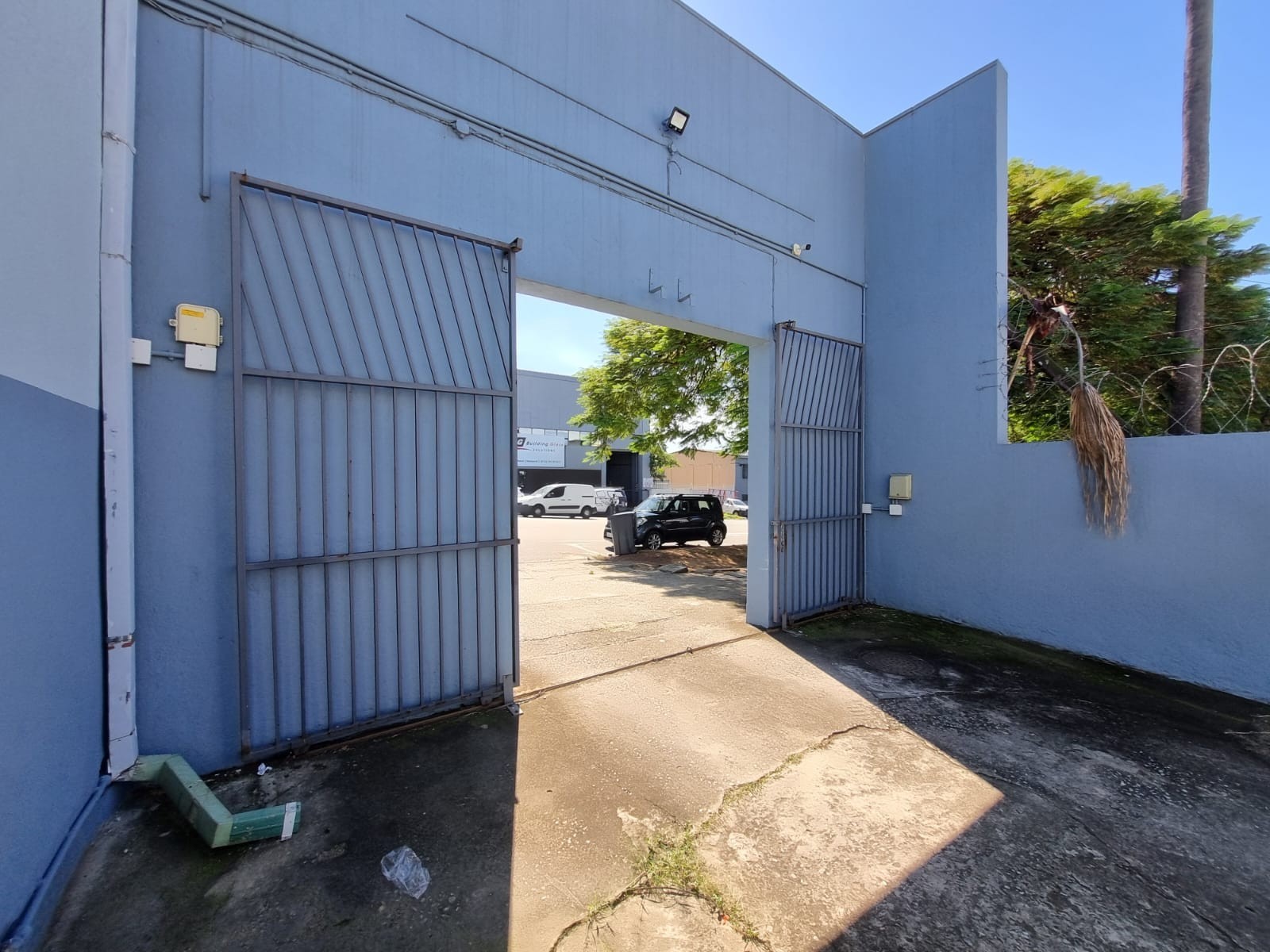 Exceptional Multi-Tenant Building on very busy road in the Nelspruit's city centre