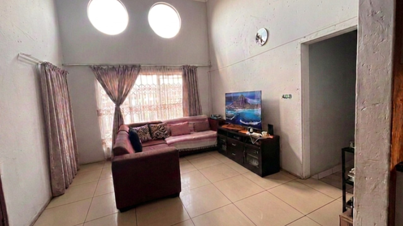 House For Sale in CE 3, Vanderbijlpark CE
