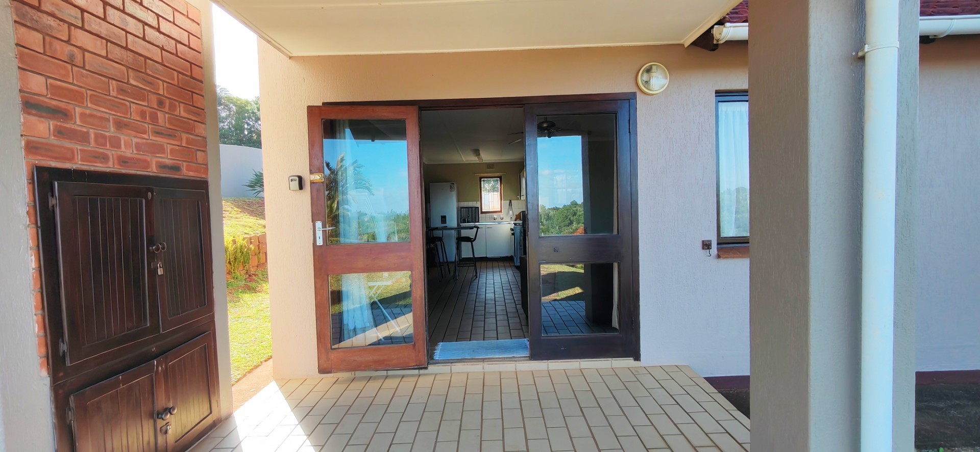2 bedroom Townhouse For Sale in Leisure Bay, Port Edward, KwaZulu Natal