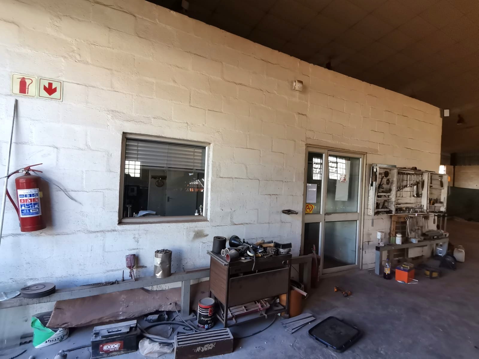 600m² Warehouse to Let in Dal Josafat, Paarl