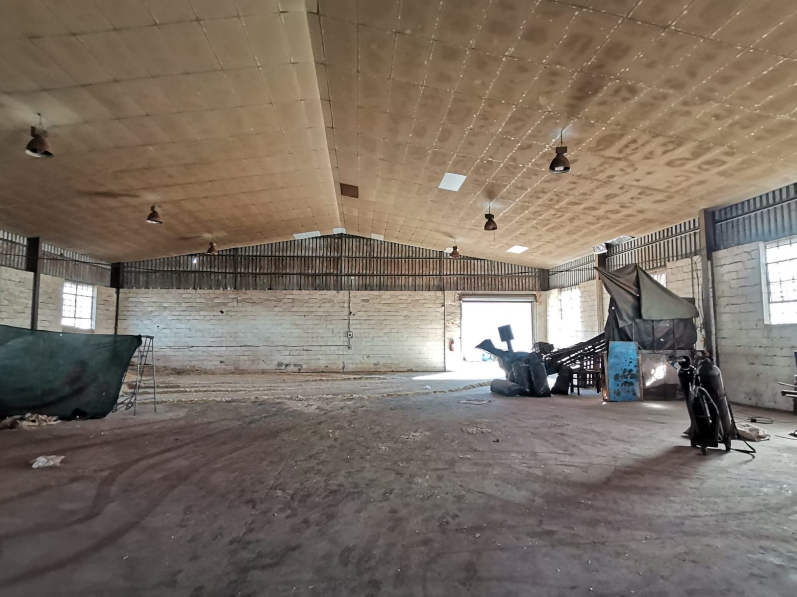 600m² Warehouse to Let in Dal Josafat, Paarl
