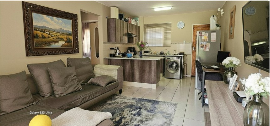 Spacious 2 bed Ground Floor Apartment For Sale in Boksburg R590 000 only