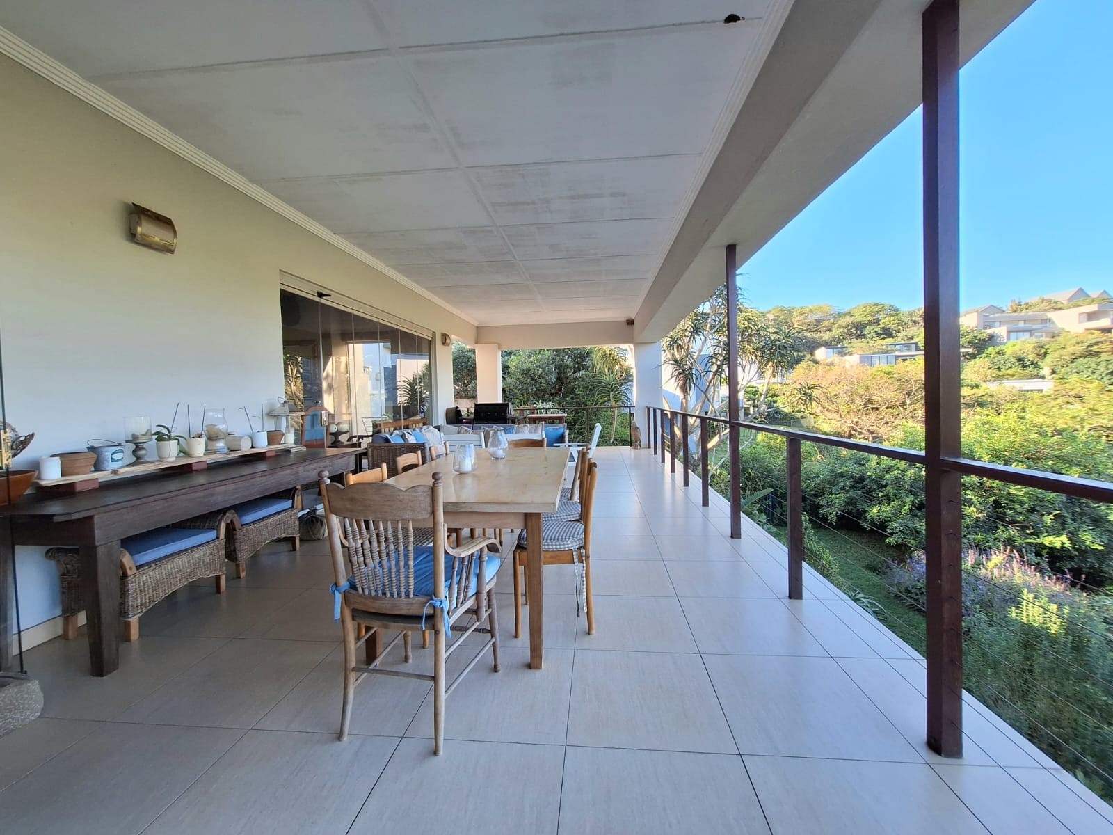 5Bed 5Bath Home With Wine Cellar, Study and Staff Room in Dunkirk Estate