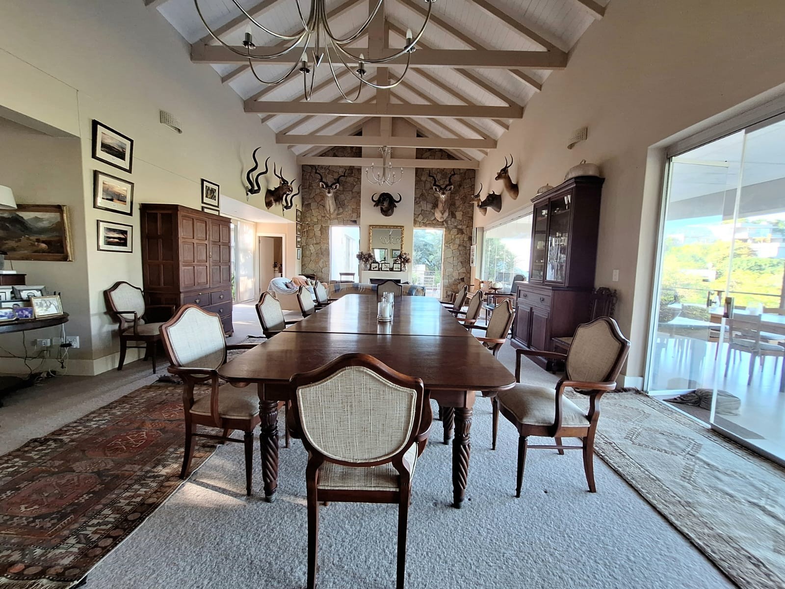 5Bed 5Bath Home With Wine Cellar, Study and Staff Room in Dunkirk Estate