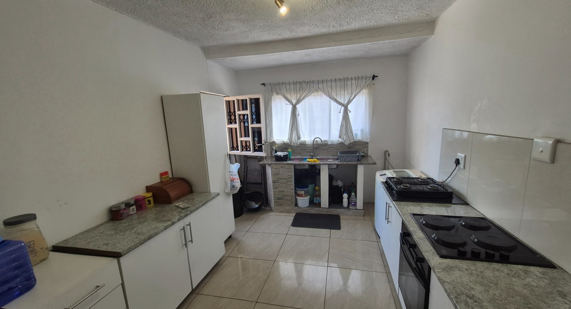 3 bedroom House For Sale in Bluff, Austerville, Durban.