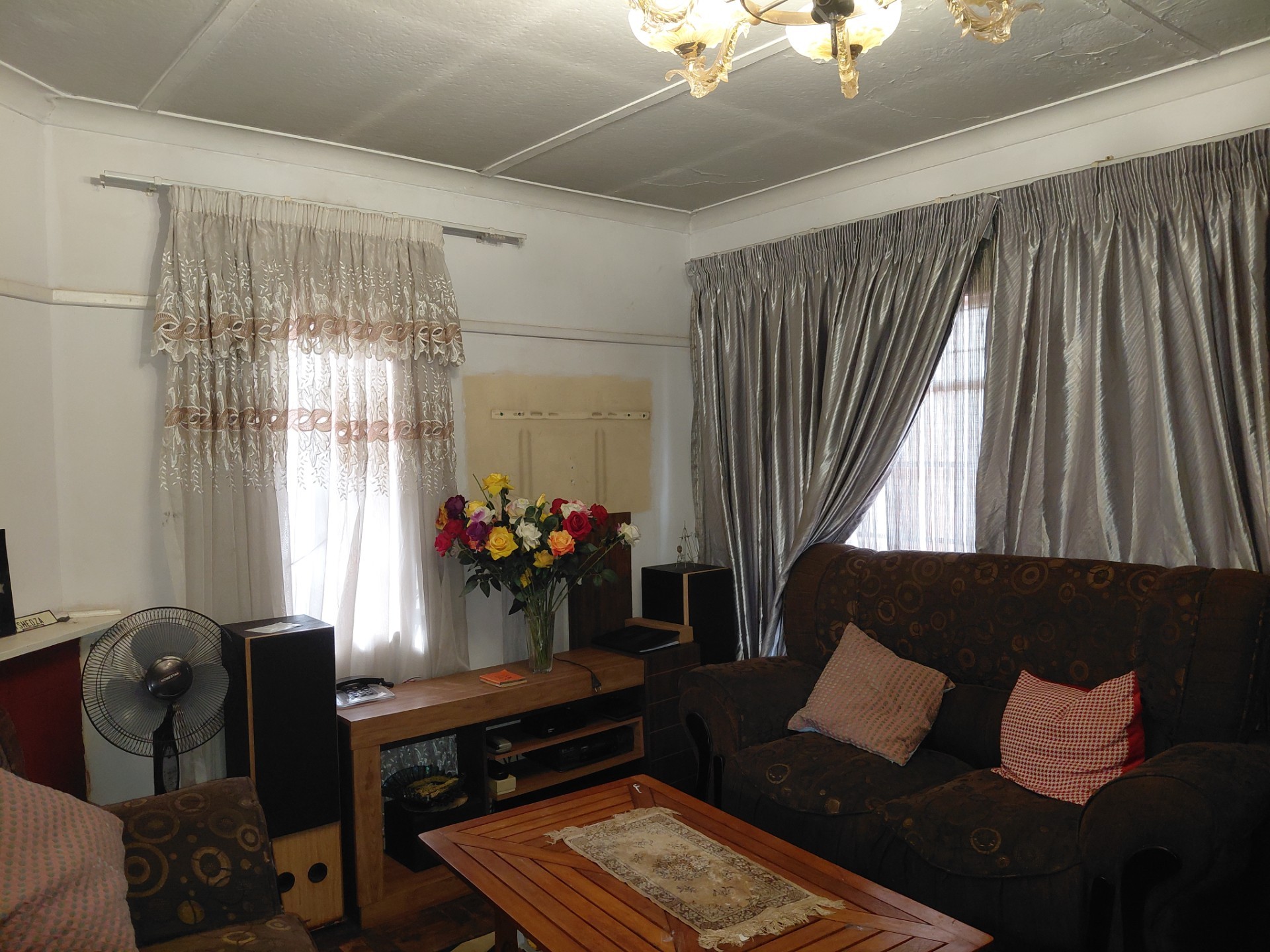 House For Sale in Dube, Soweto