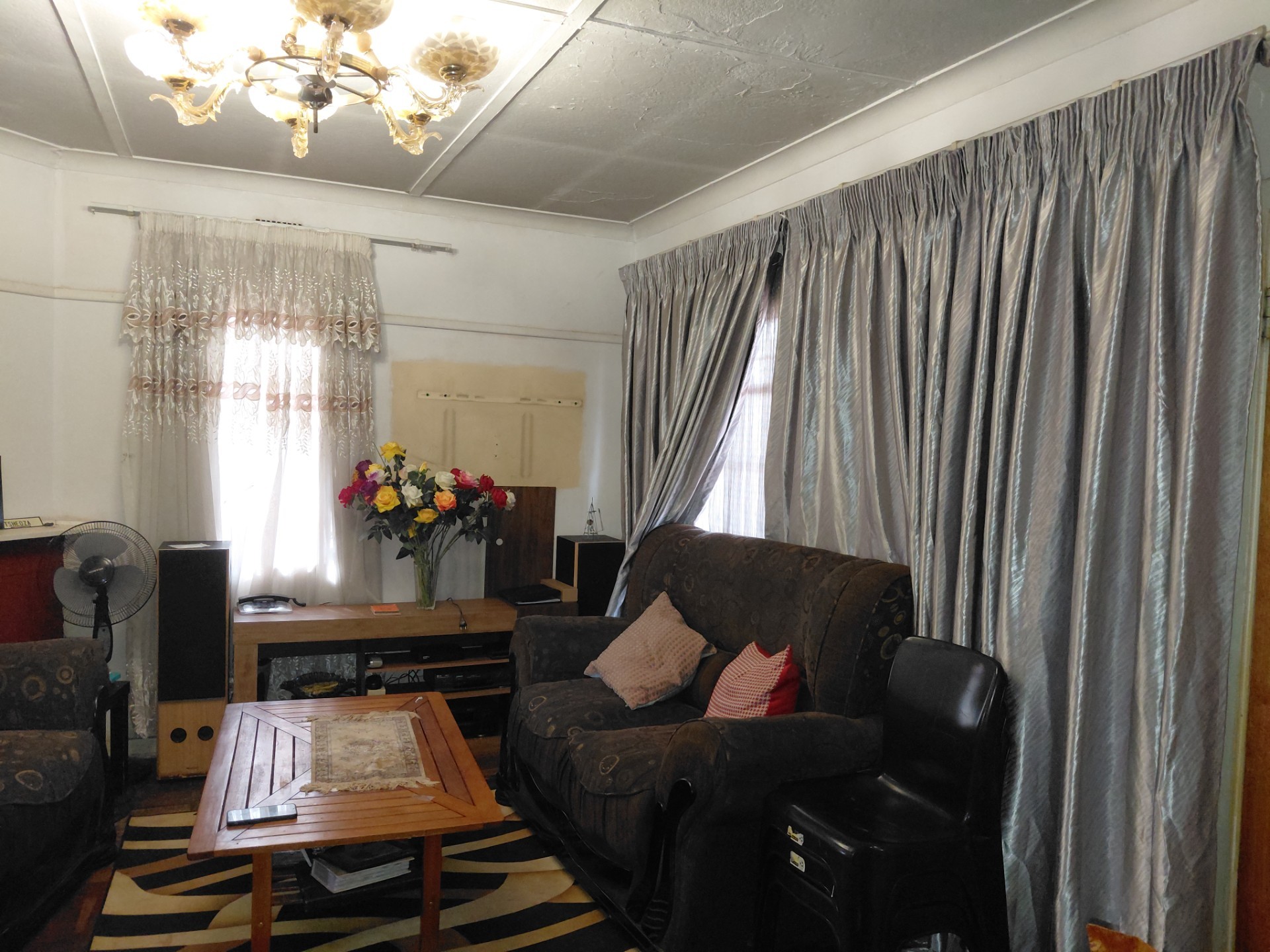 House For Sale in Dube, Soweto