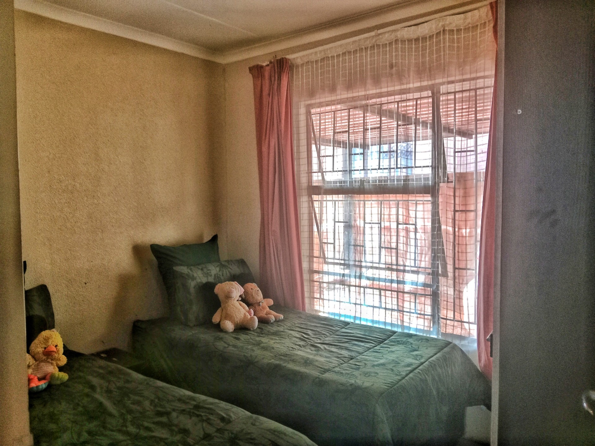House For Sale in Soshanguve VV, Soshanguve East