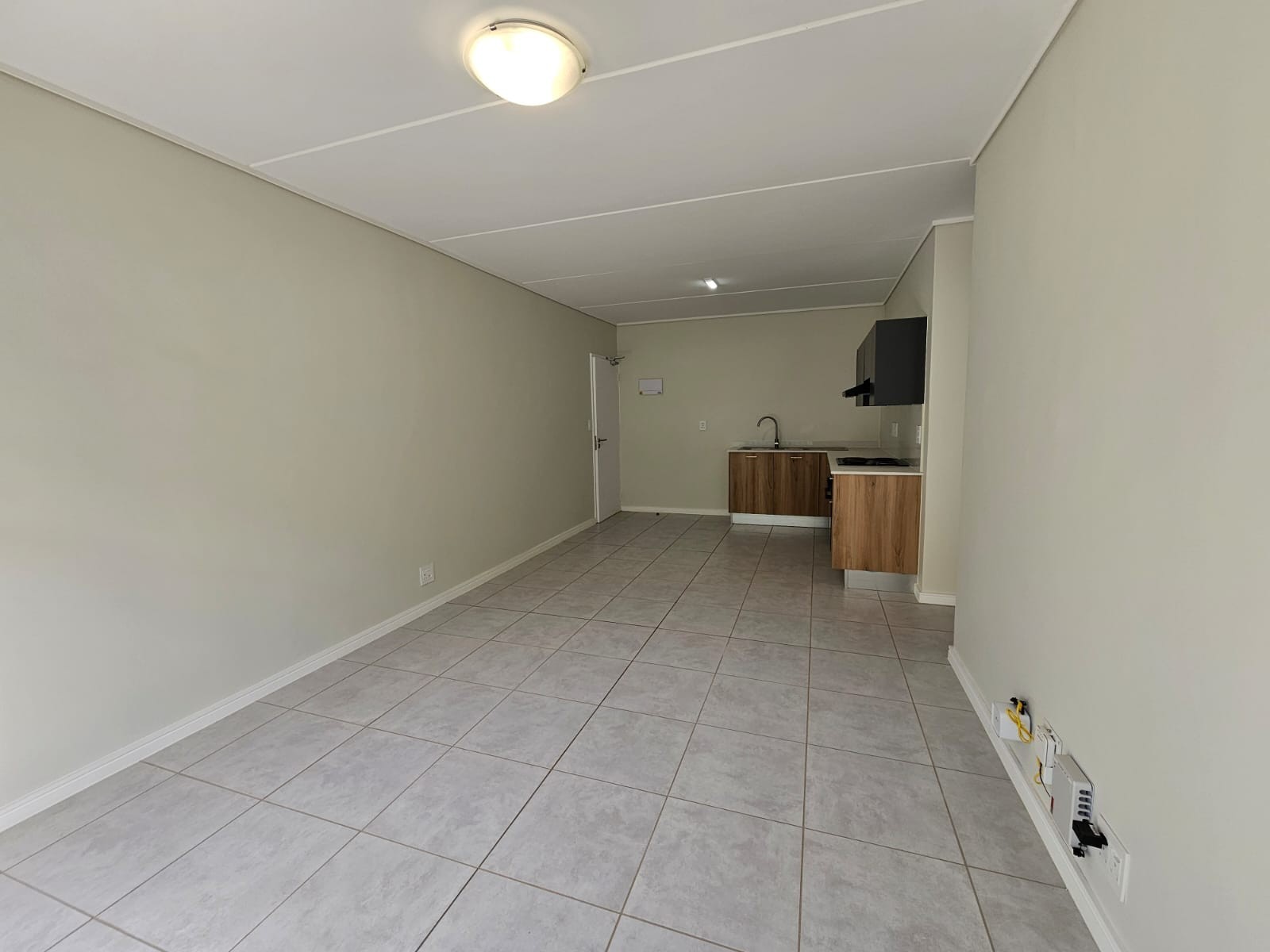 Premium Executive Apartment For Sale in Witfield, Boksburg - Taking Offers.