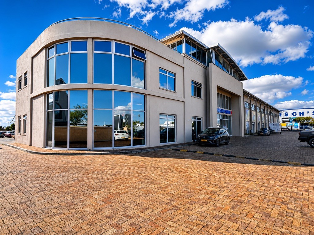Grounf floor Commercial Property To Rent in Milnerton