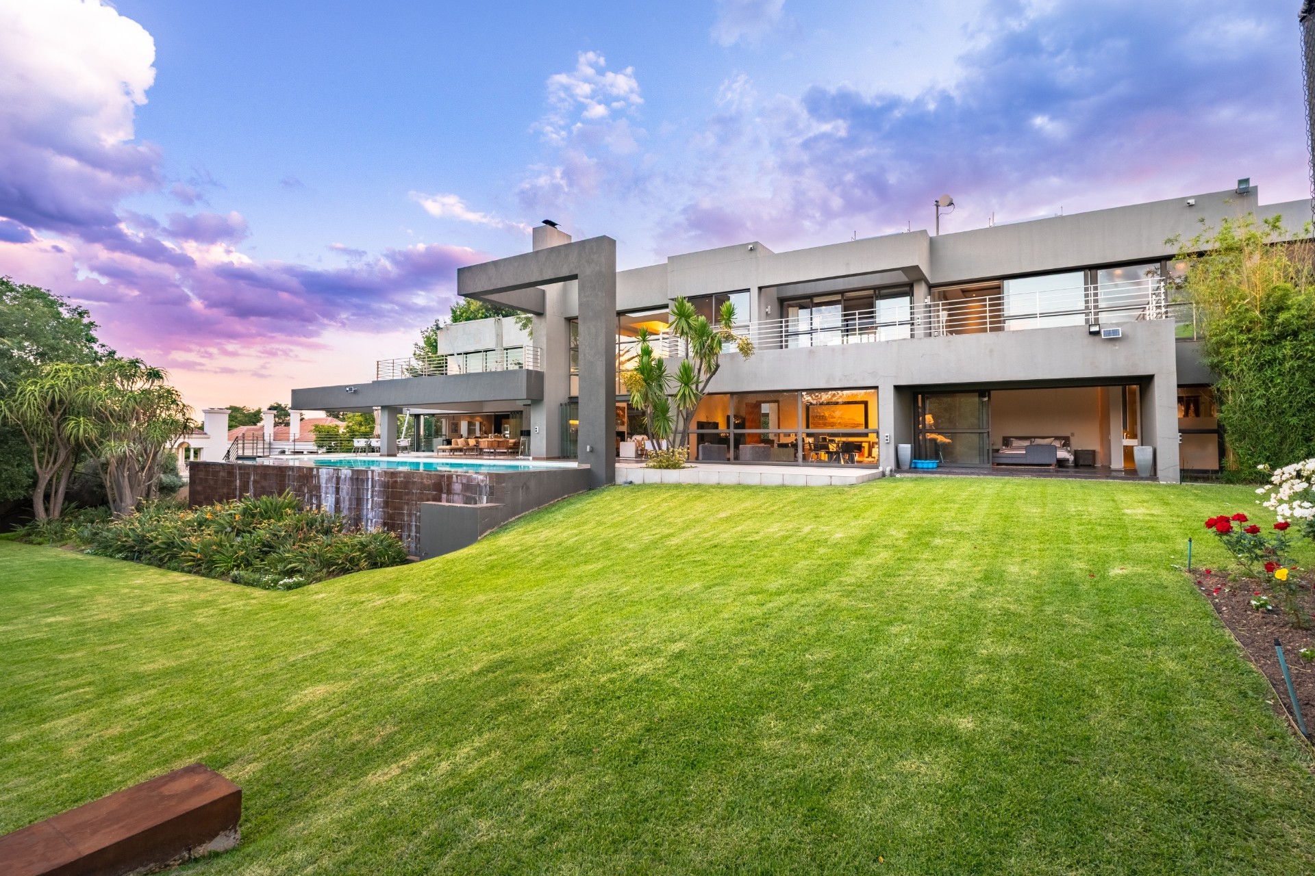 Luxury Masterpiece Designed By Nico van der Meulen