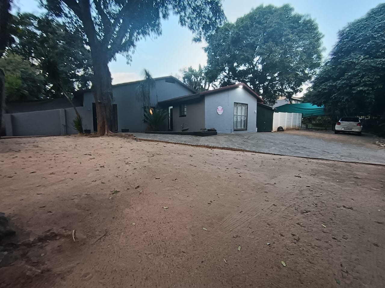 5 Bedroom,3 Bathroom House For Sale in West Acres, Nelspruit