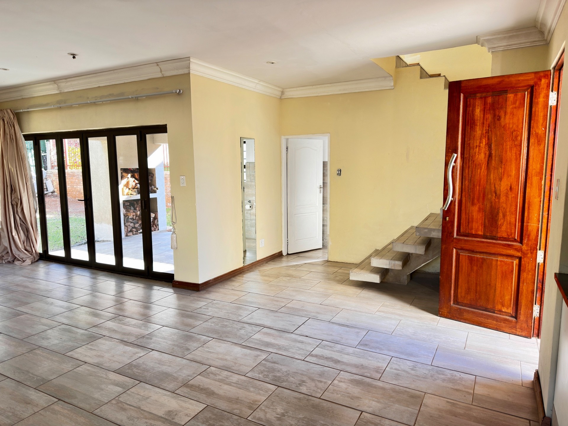 House For Sale in Val De Grace, Pretoria