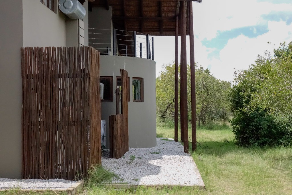 Seven Bedroom house in Big 5 Mabalingwe Cyferfontein - Fully Furnished