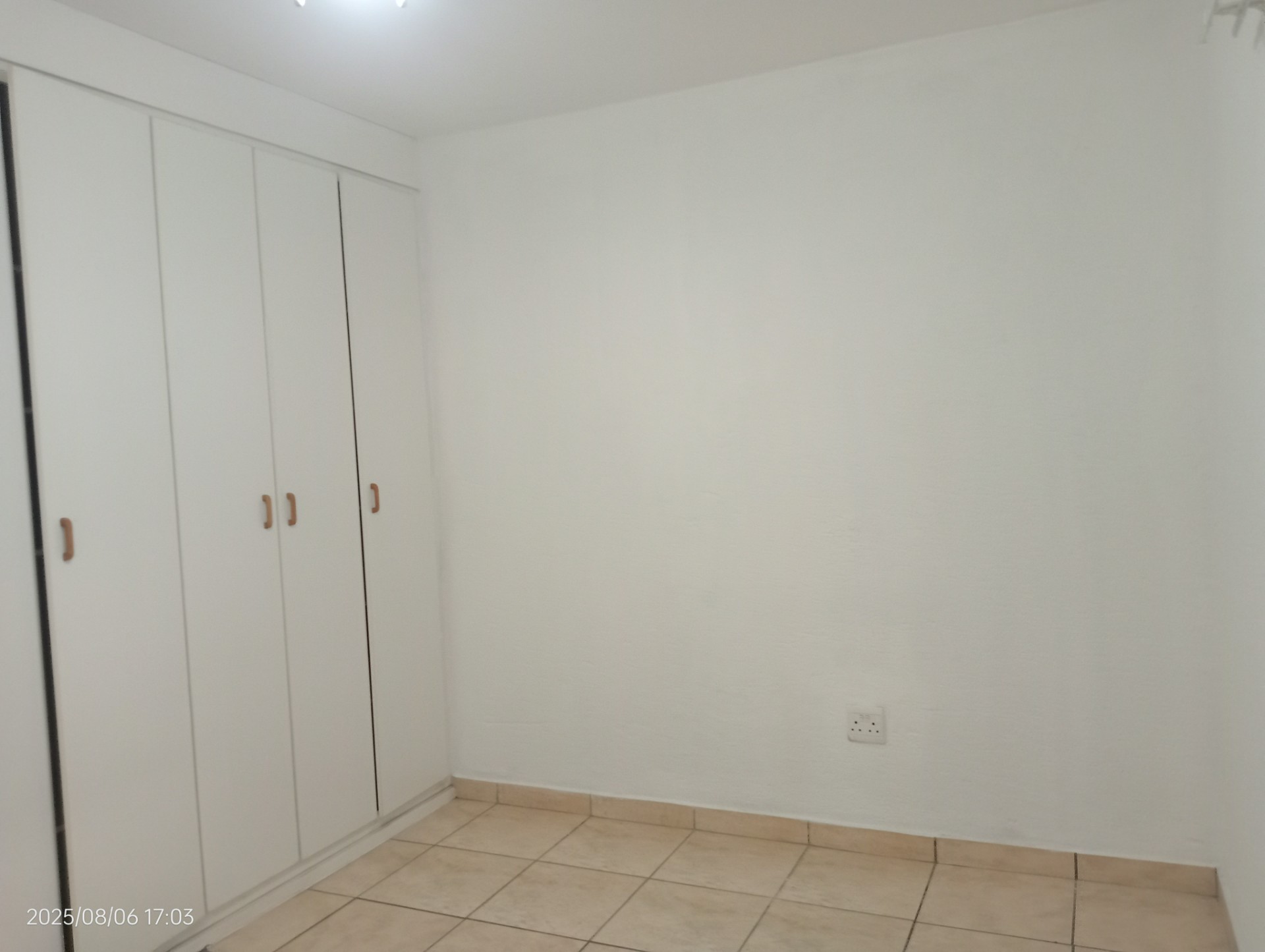 Apartment To Rent in Stonehenge, Nelspruit