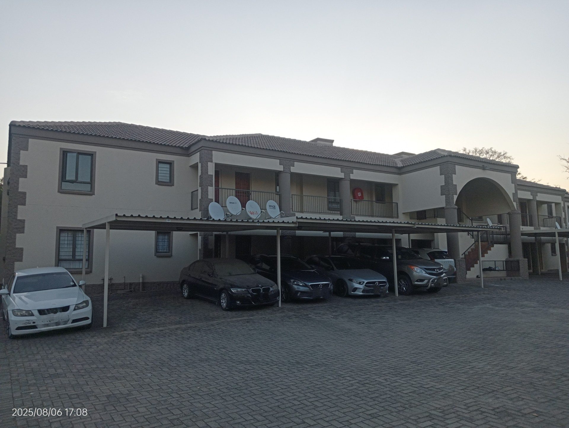 Apartment To Rent in Stonehenge, Nelspruit