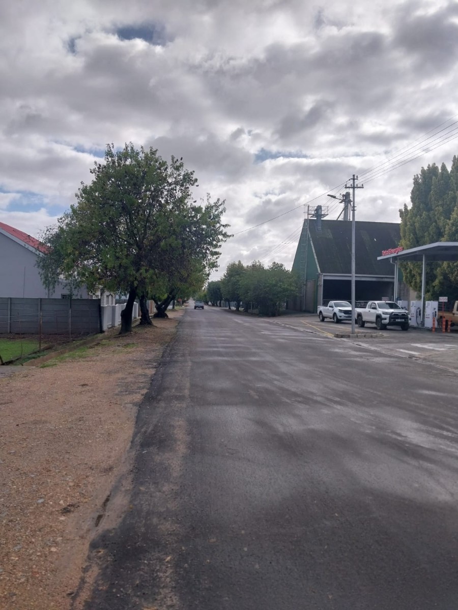 2855 sqm plot - fully fenced with gate in Porterville