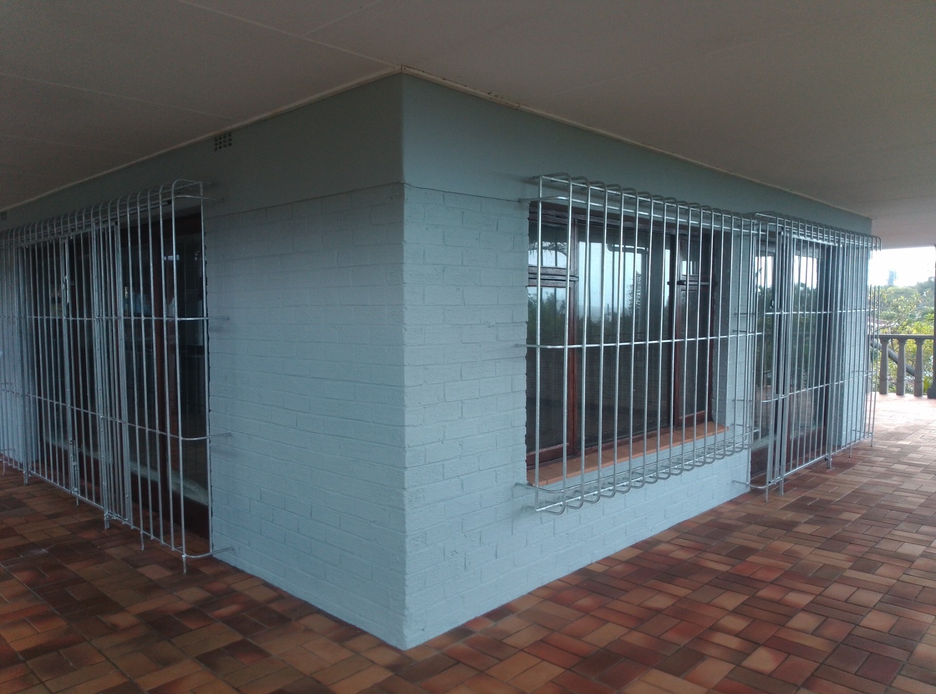 Newly Renovated 2 Bedroom, 2 Bathroom Apartment To Rent!