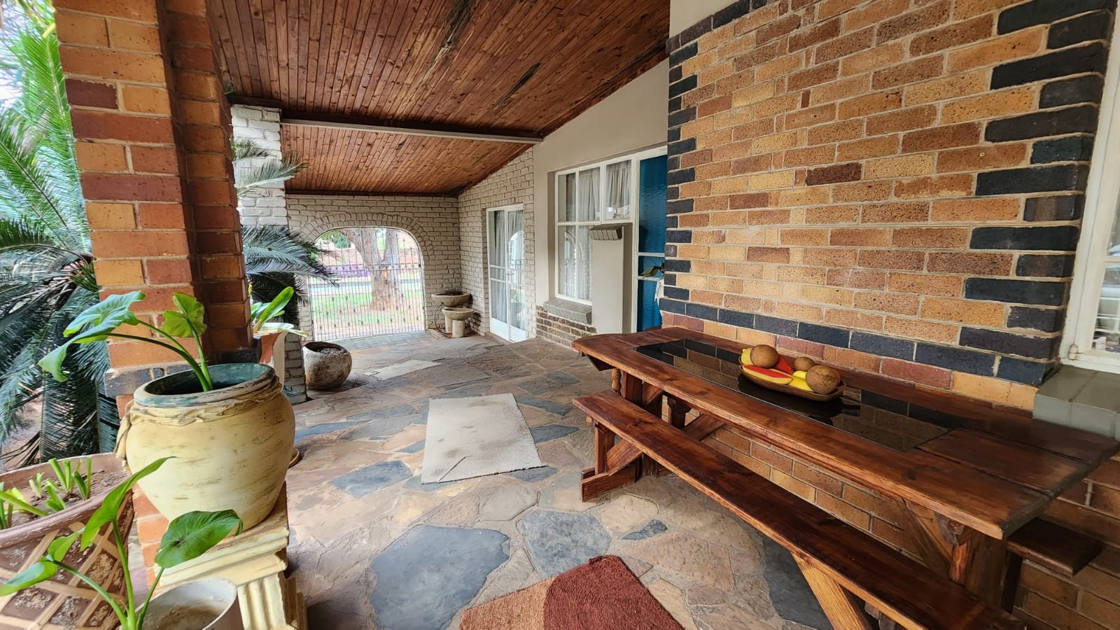4 Bedroom House with One Bedroom Flat For Sale in Modimolle