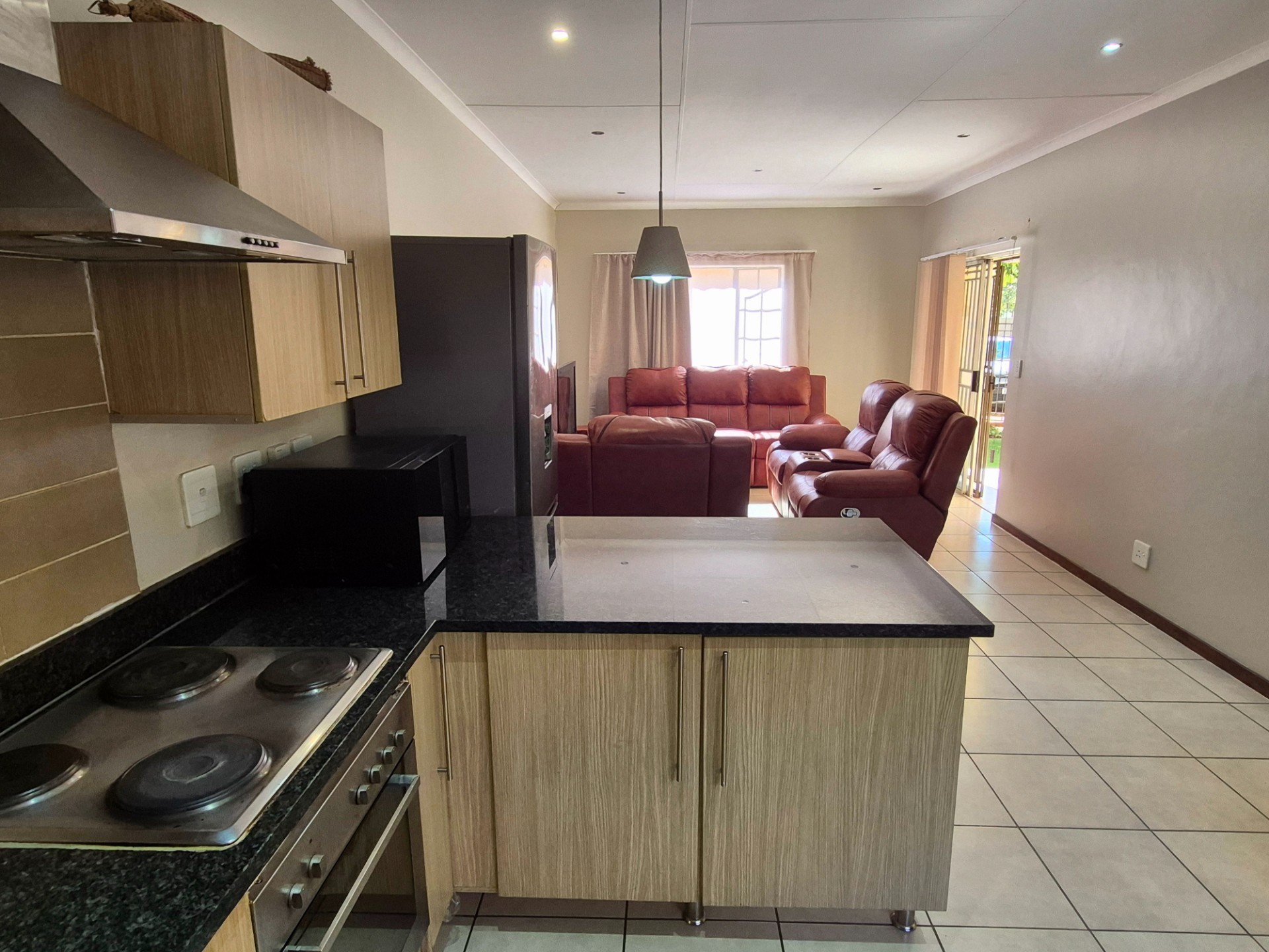3 Bedroom Simplex Townhouse For Sale in Mooikloof Ridge Pretoria