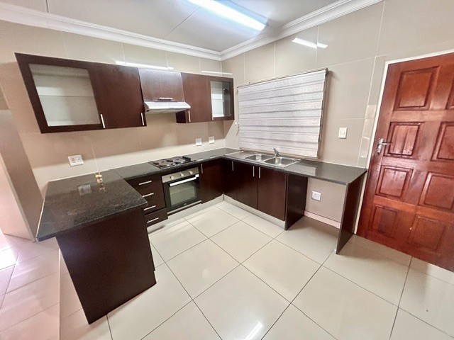 3 Bedroom Townhouse for Sale in Winchester Hills
