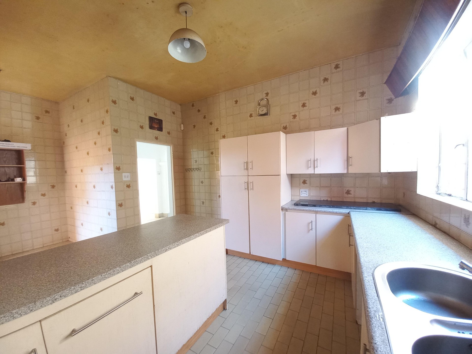 3 Bedroom House to Rent in Bez Valley Johannesburg