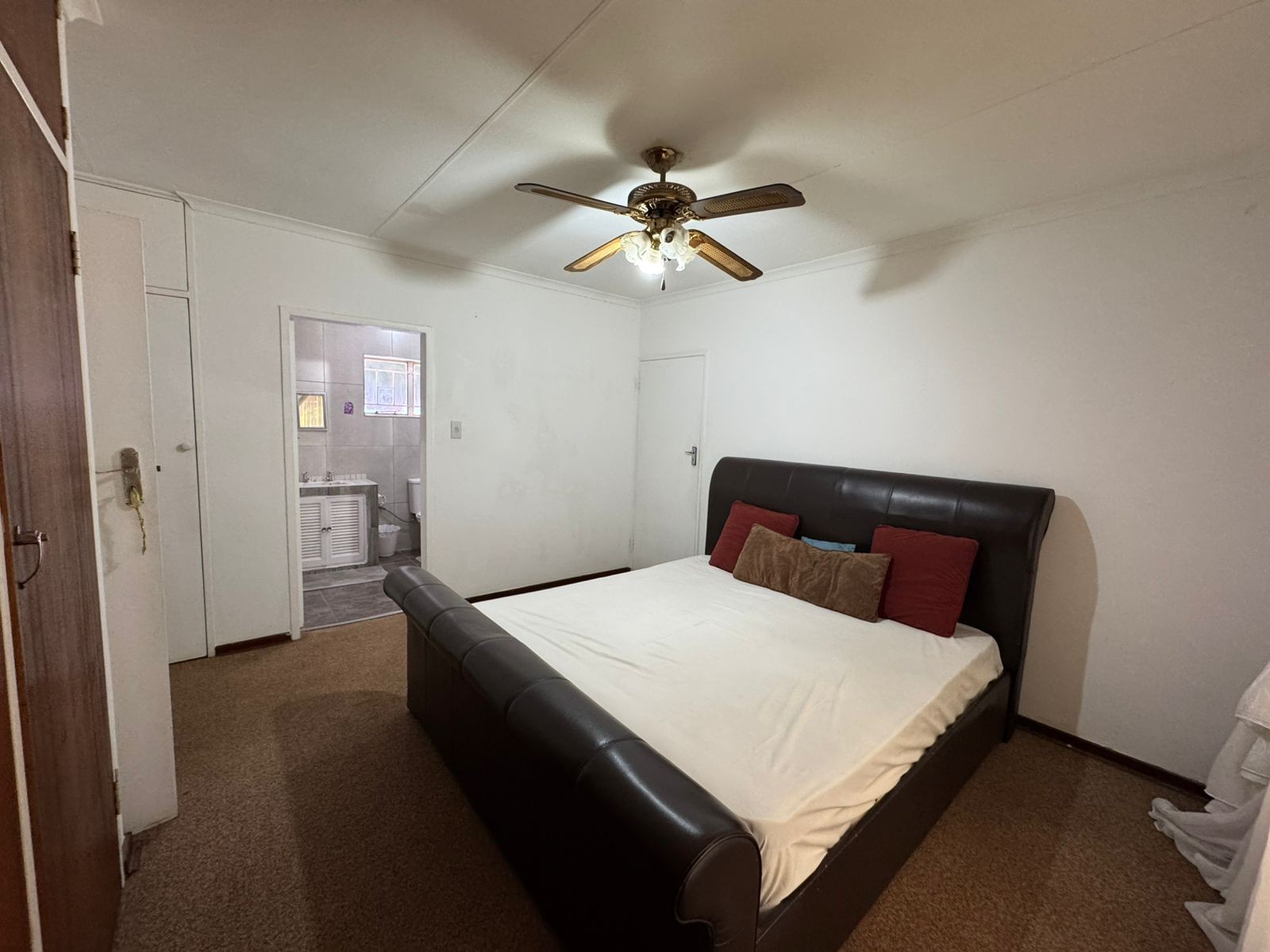 Apartment To Rent in Norkem Park, Kempton Park