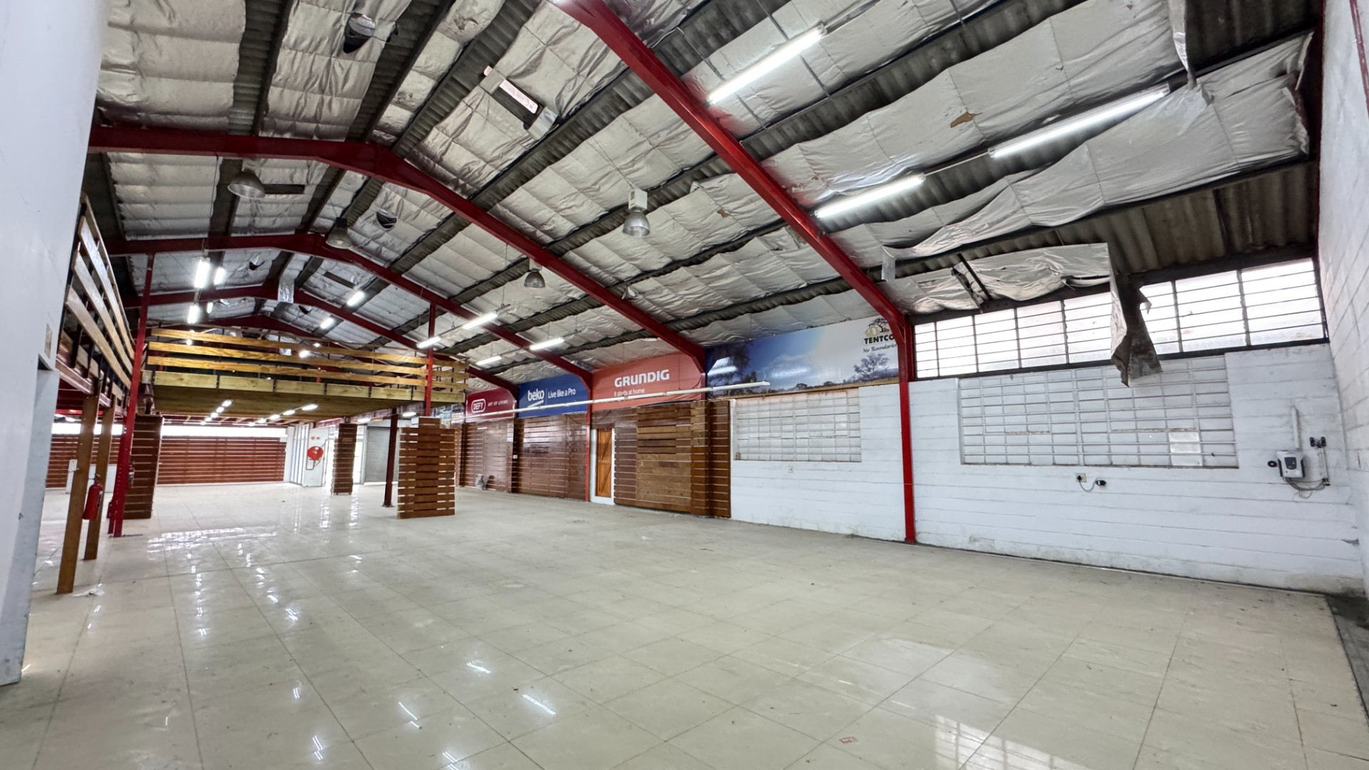 Prime Located Industrial Property To Let in Bellville, Cape Town | 799m²