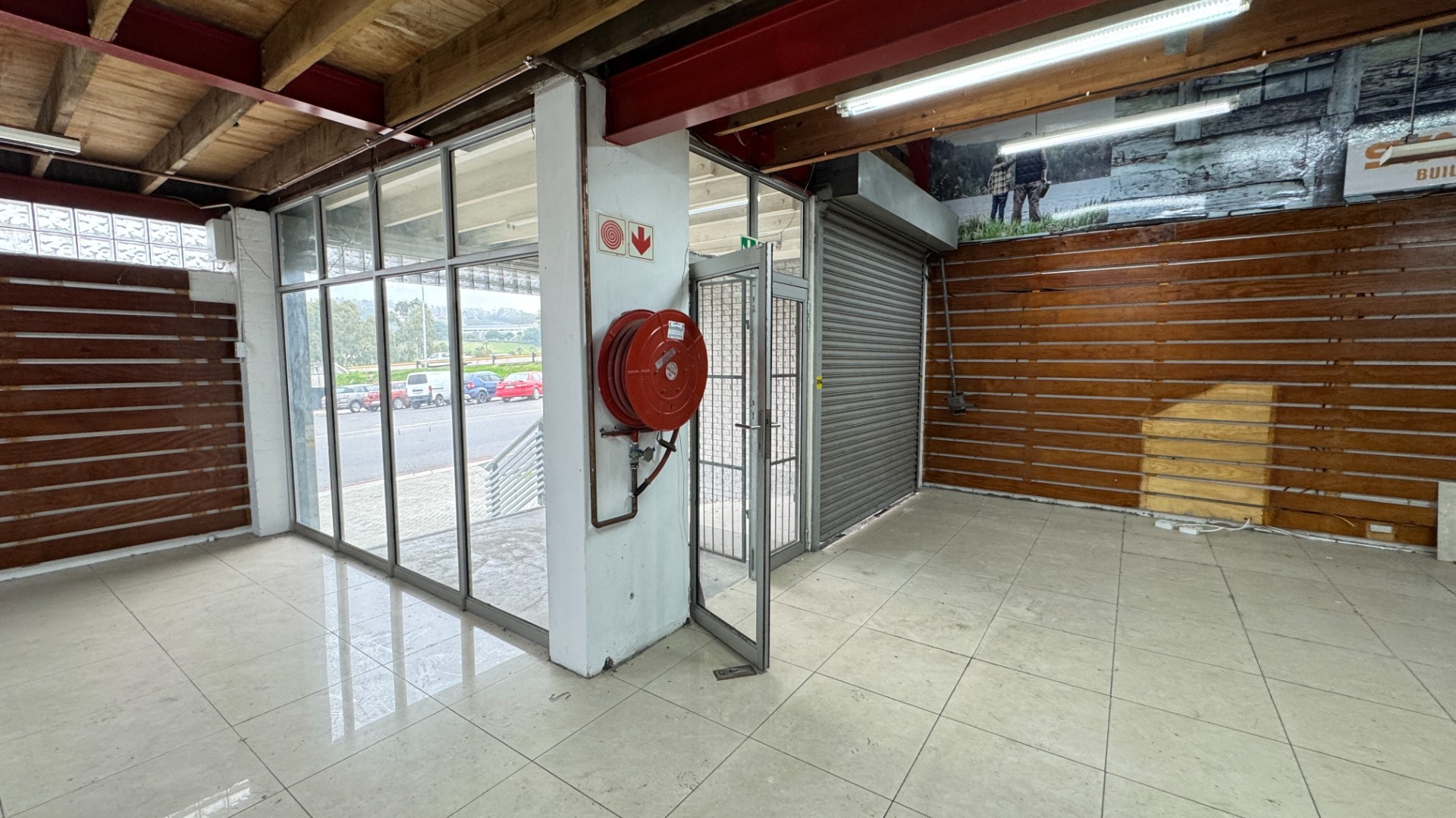 Prime Located Industrial Property To Let in Bellville, Cape Town | 799m²