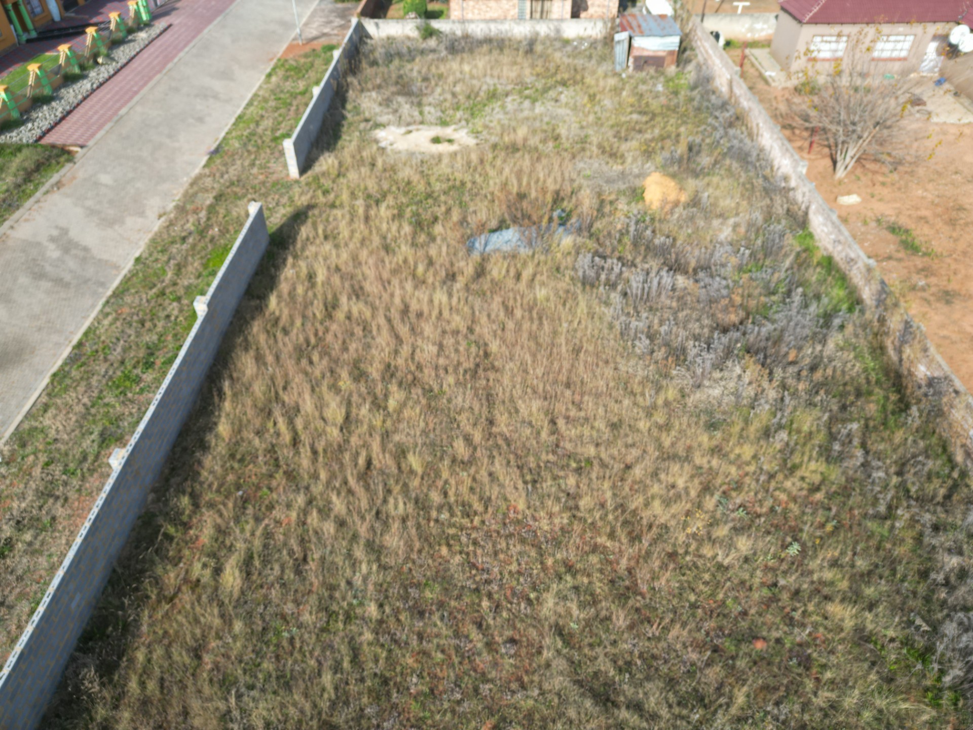 Fully walled residential stand in Meyerton