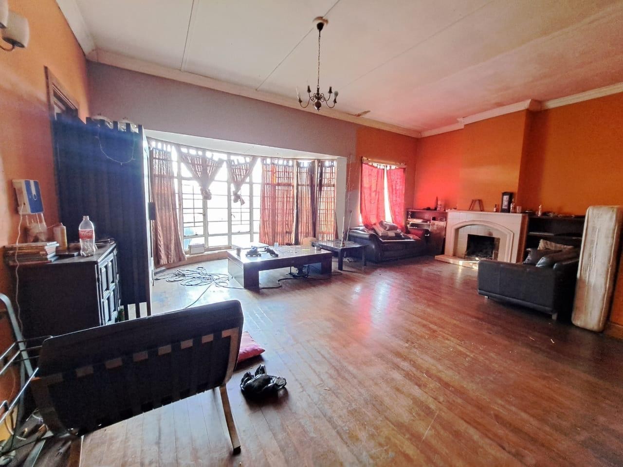 House For Sale in Sallies Village, Brakpan