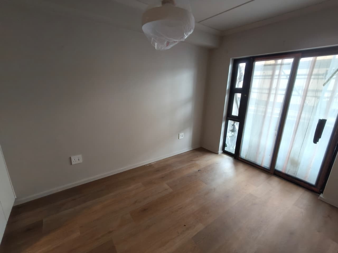Stunning 2 bedroom unit in brand new development