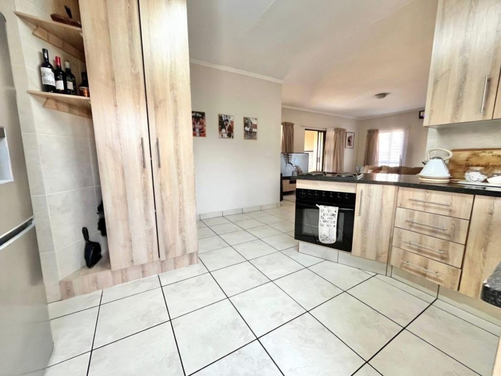 House For Sale in Sunair Park, Brakpan