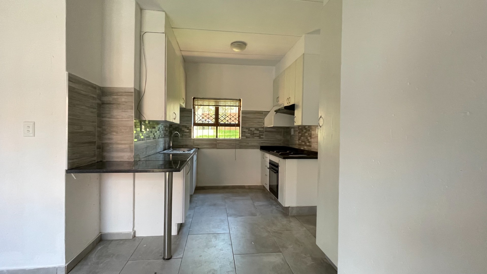 Apartment For Sale in Amorosa, Roodepoort