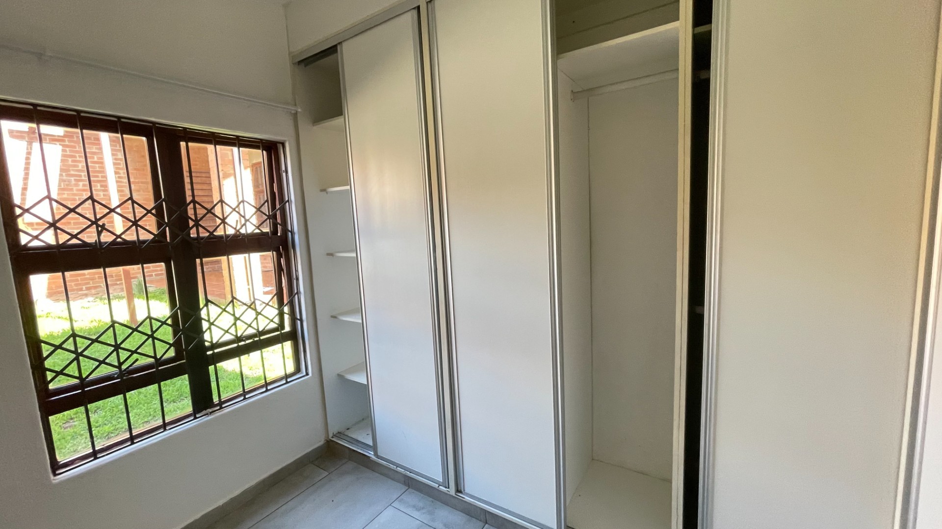 Apartment For Sale in Amorosa, Roodepoort