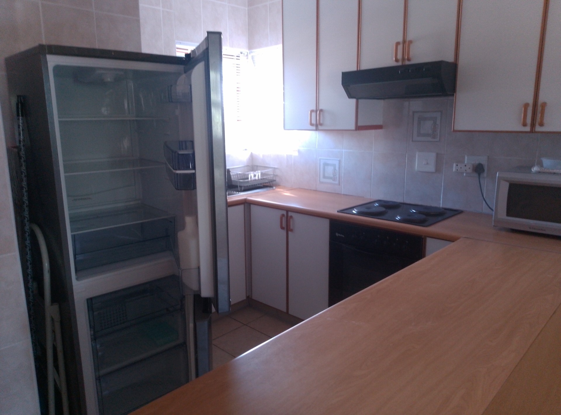 Apartment To Rent in Manaba Beach Margate KwaZulu Natal
