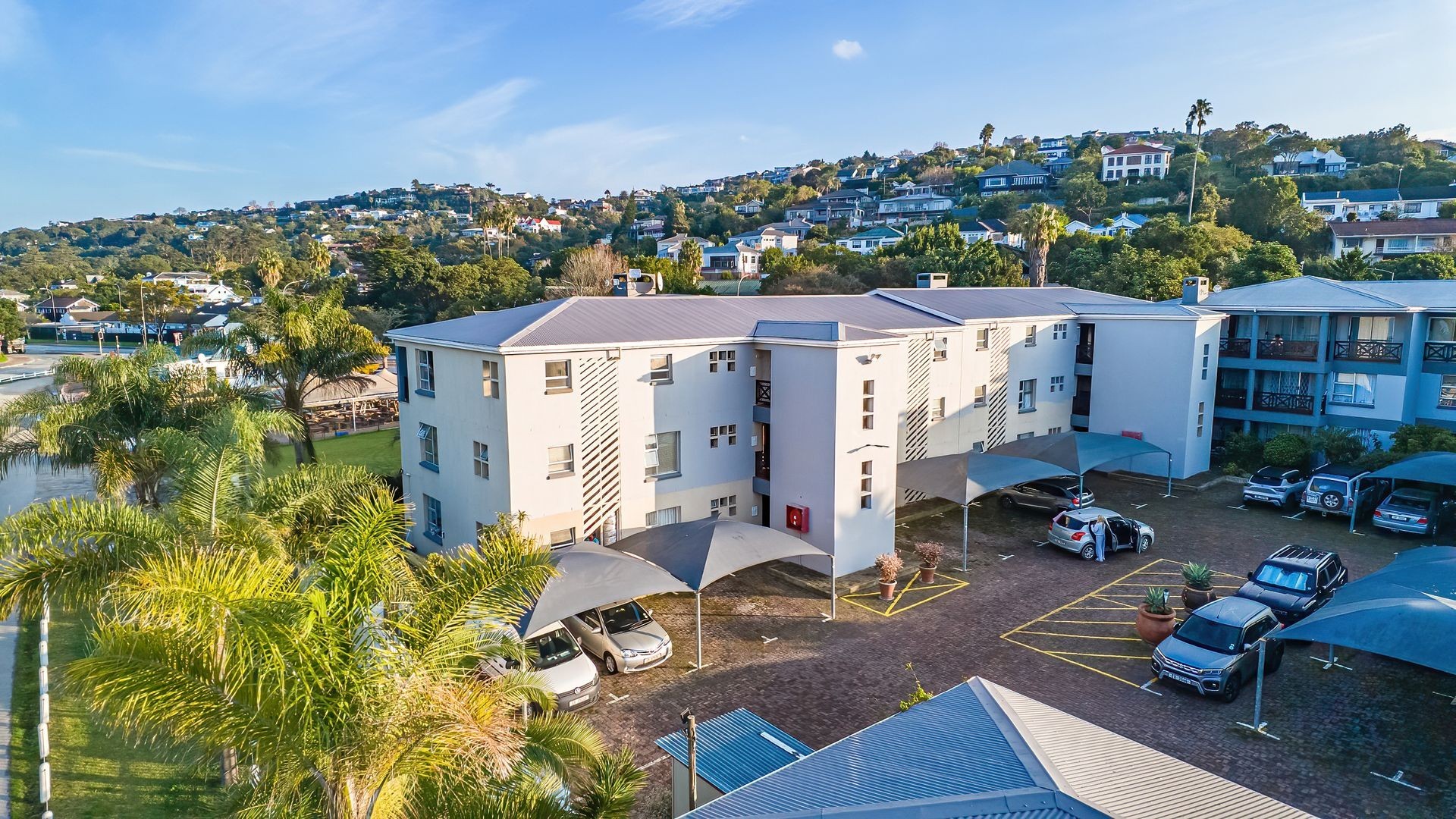 Apartment For Sale in Knysna Central, Knysna