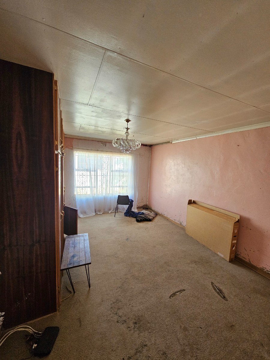 Evolving House For Sale in Thabong, Welkom