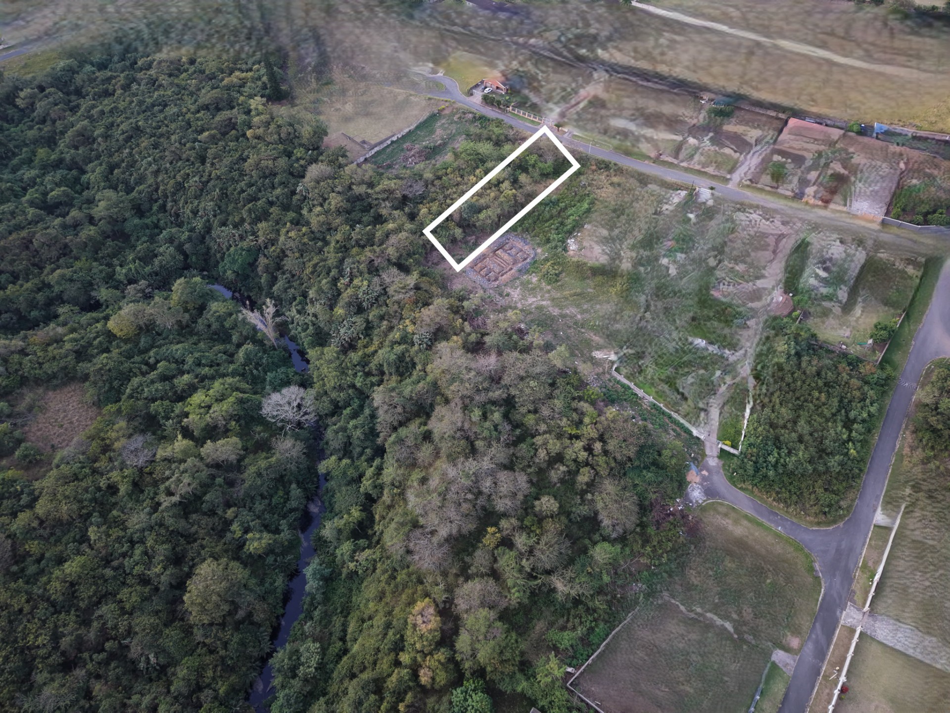 SECURE PRIME VACANT LAND IN GROWING LOCATION