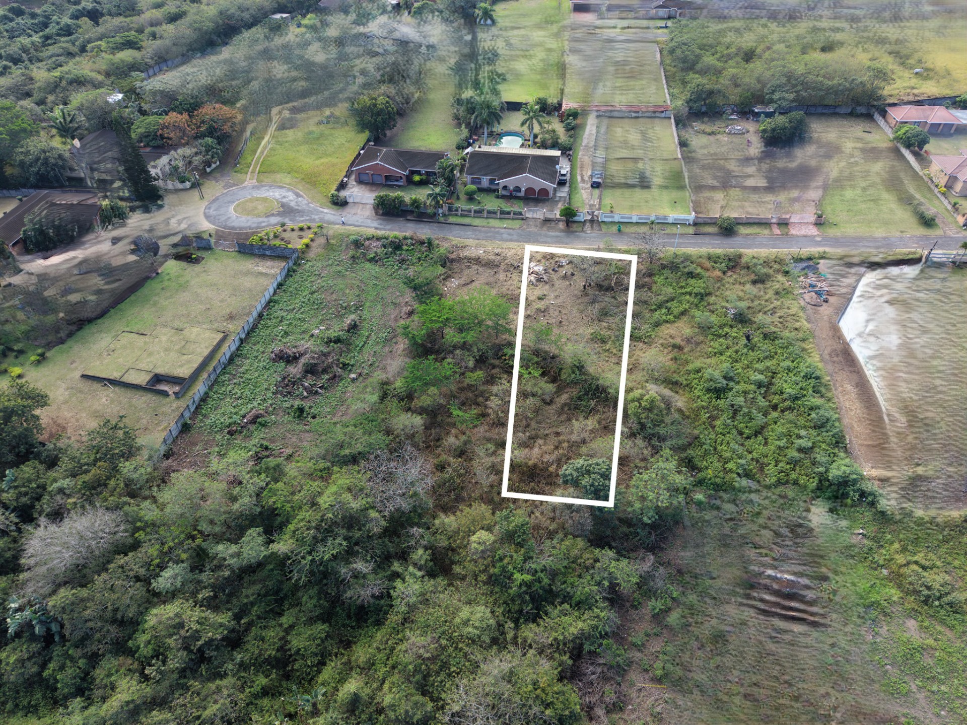 SECURE PRIME VACANT LAND IN GROWING LOCATION