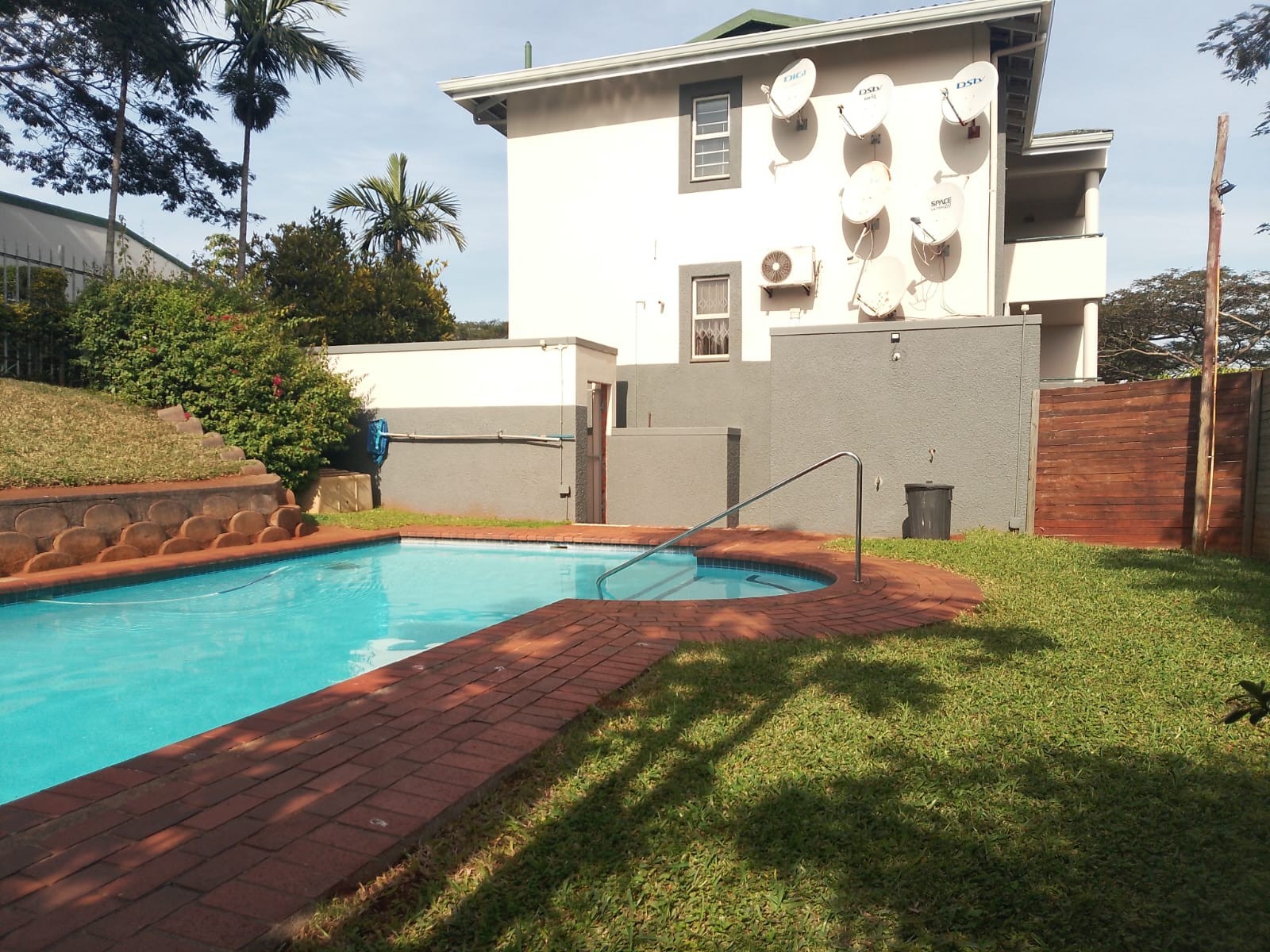 Two bedroom Ground Floor Apartment For Sale in Manor Gardens, Durban, KwaZulu Natal