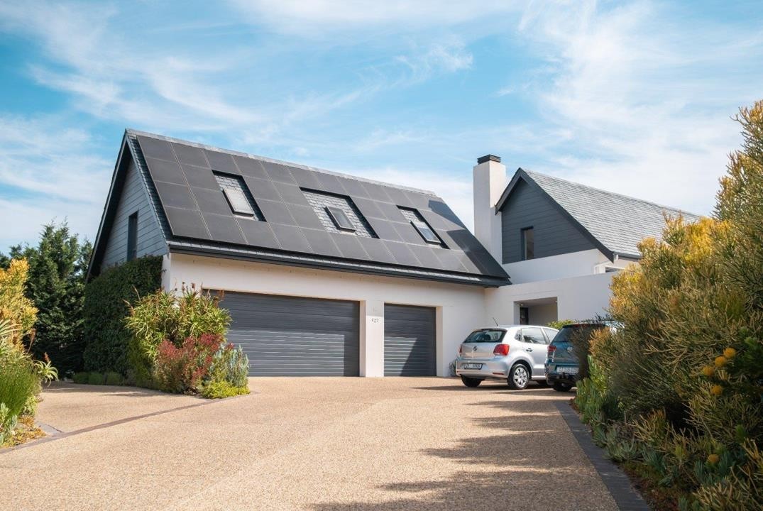 Modern 4 Bedroom Family Home