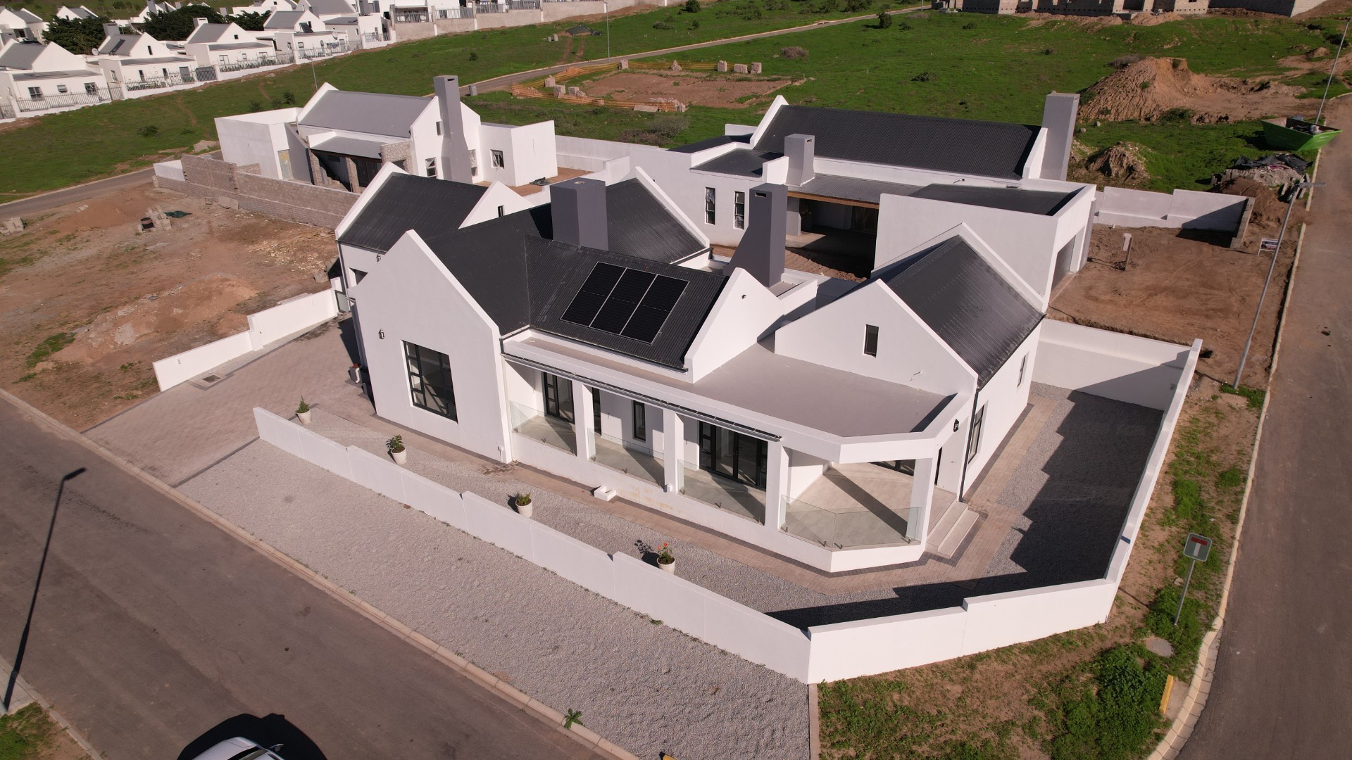 House For Sale in Welgedaan Estate, Saldanha
