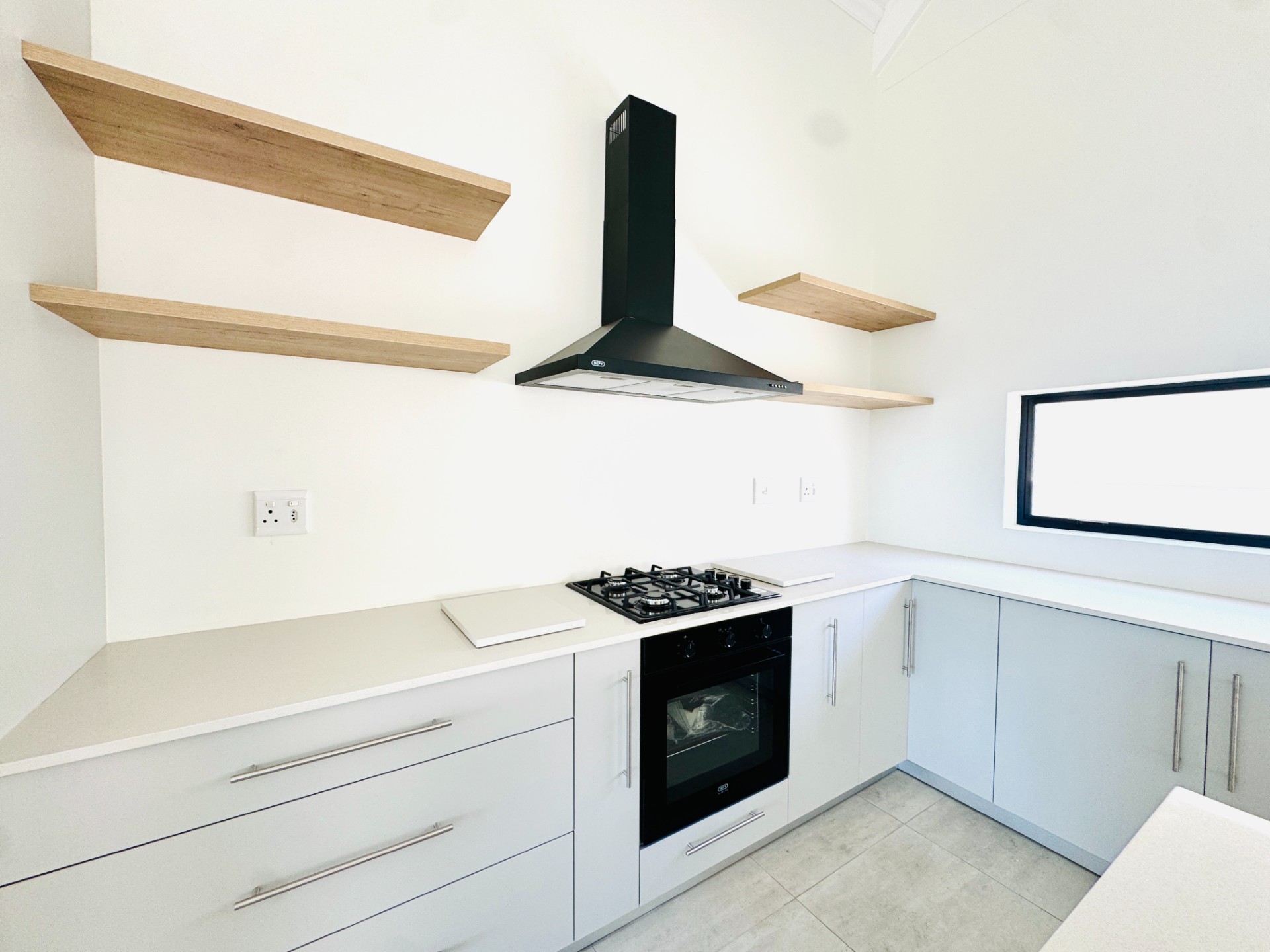 House For Sale in Welgedaan Estate, Saldanha