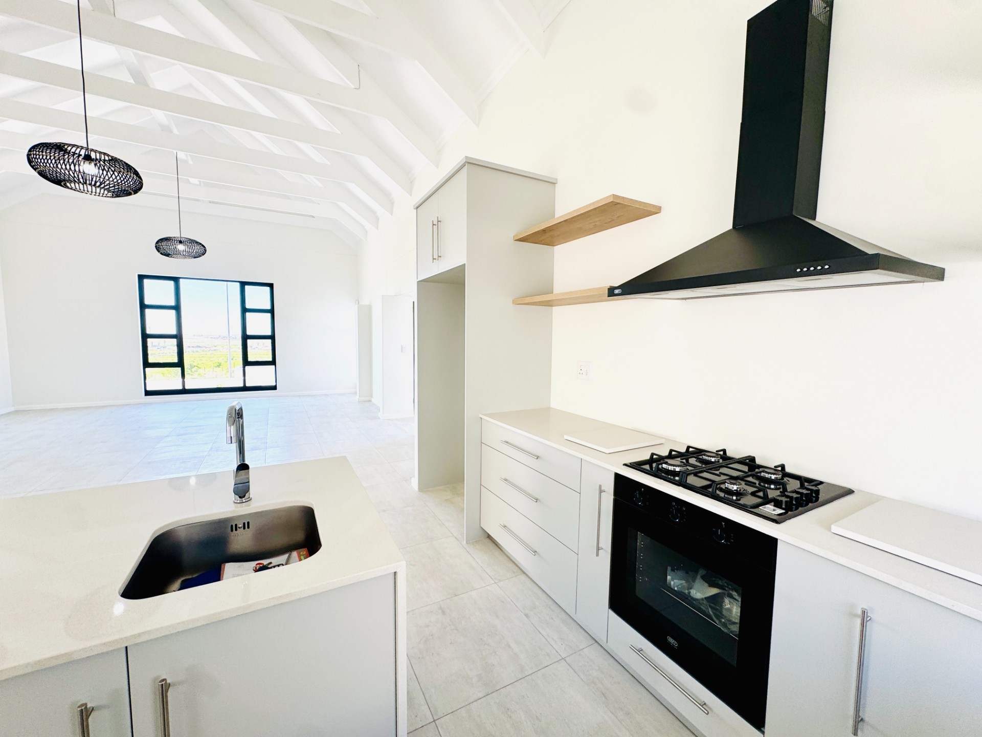 House for sale in Welgedaan Estate, Saldanha, 296 m²