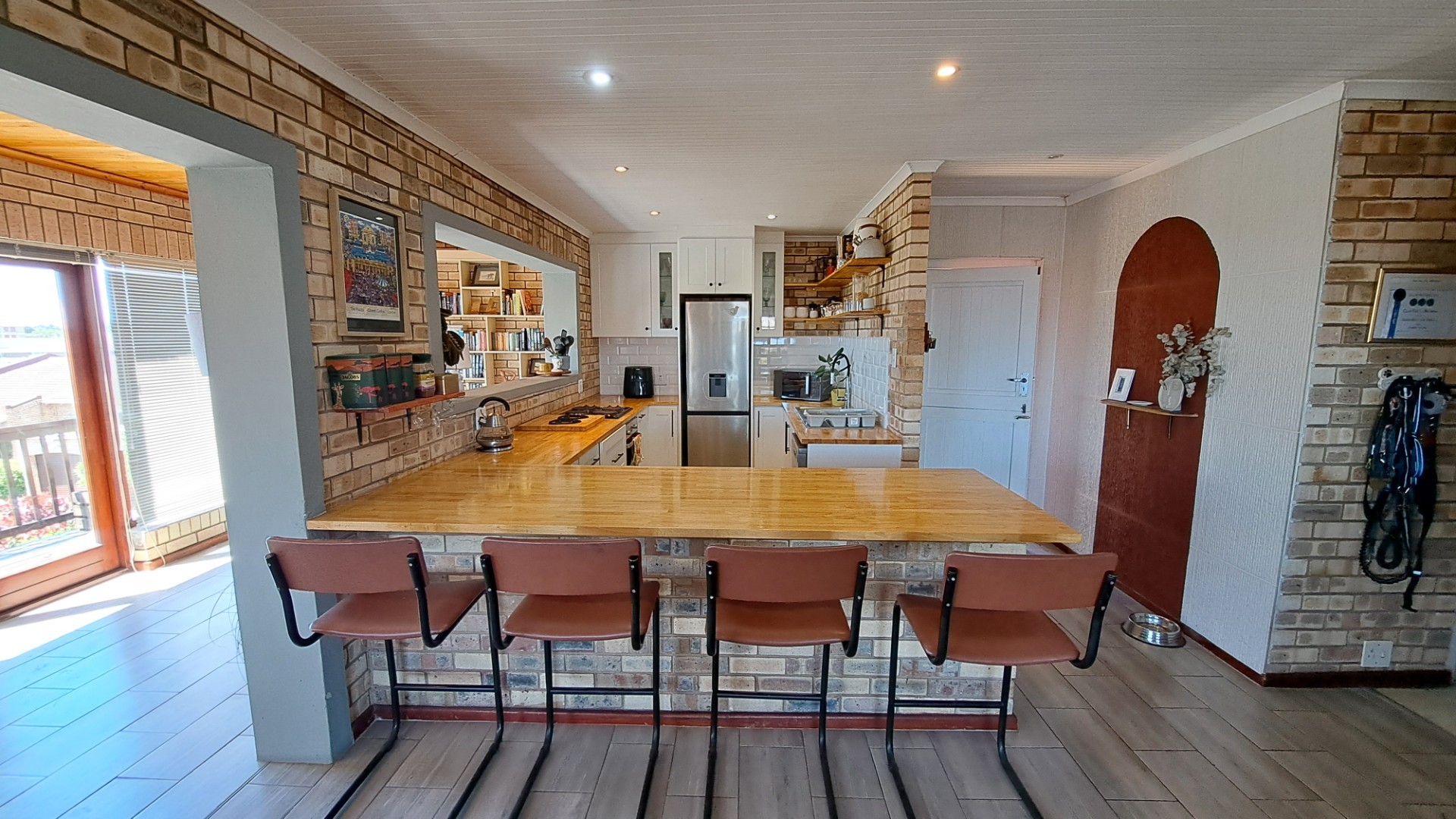 UNDER OFFER by Andre Theron Realtor / Upmarket Coastal Living in Secure Koensprag, South End