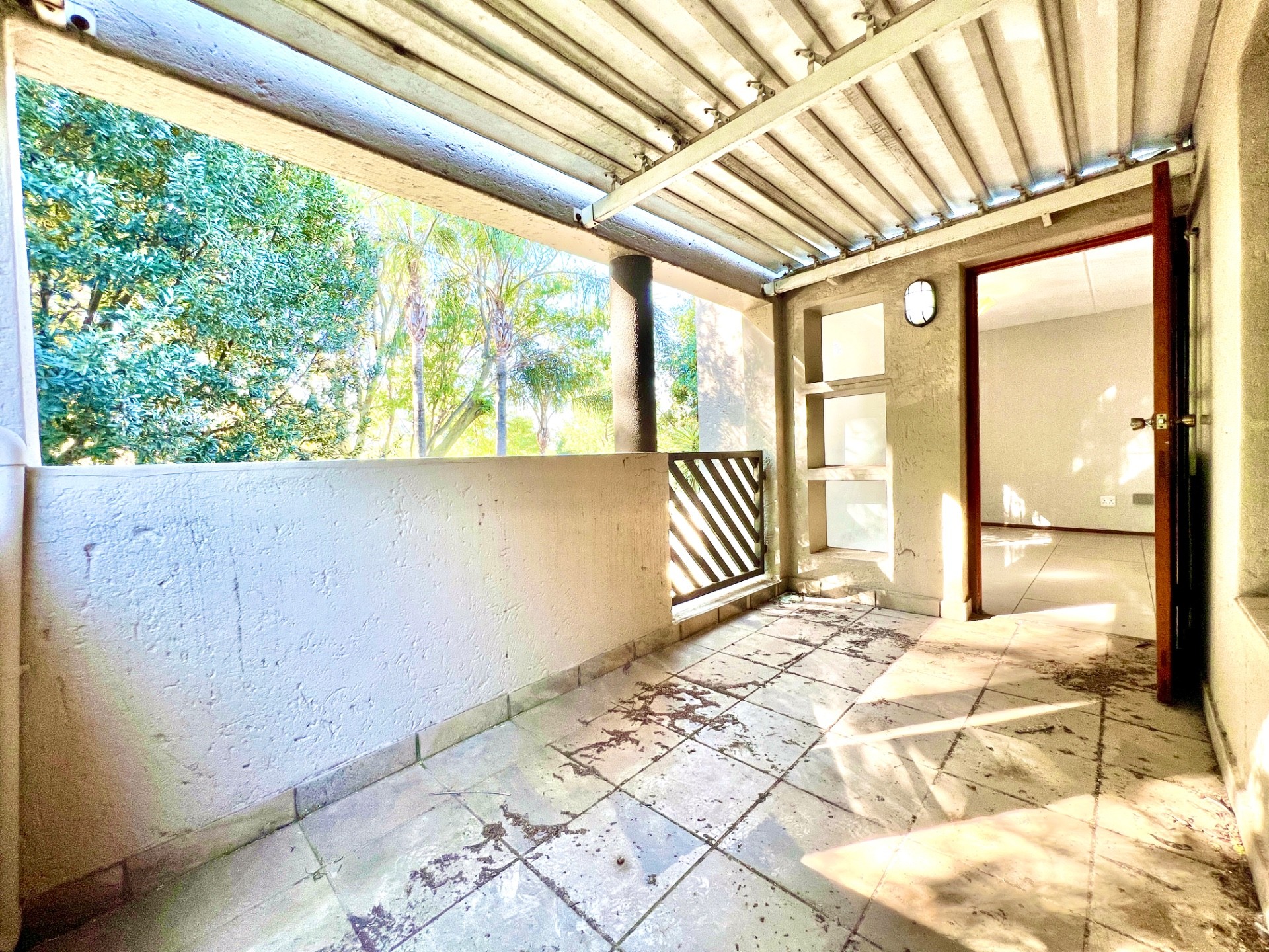 2 Bed Apartment For Sale in Bryanston, Sandton